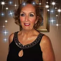 Maureen Hennessey-Mc Dowell facebook profile