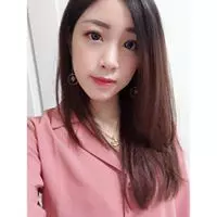 Jing Hui Liang (恚恚) facebook profile