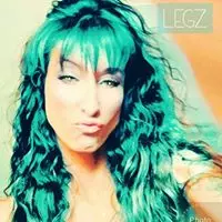 Jennilyn E. Bennett (legz for dayz) facebook profile