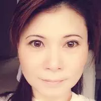 Christina Lam (呀咪) facebook profile