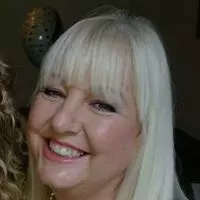 Denise Holden (Dee) facebook profile