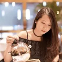 Cindy Nguyen (Nguyen Phuong Anh) facebook